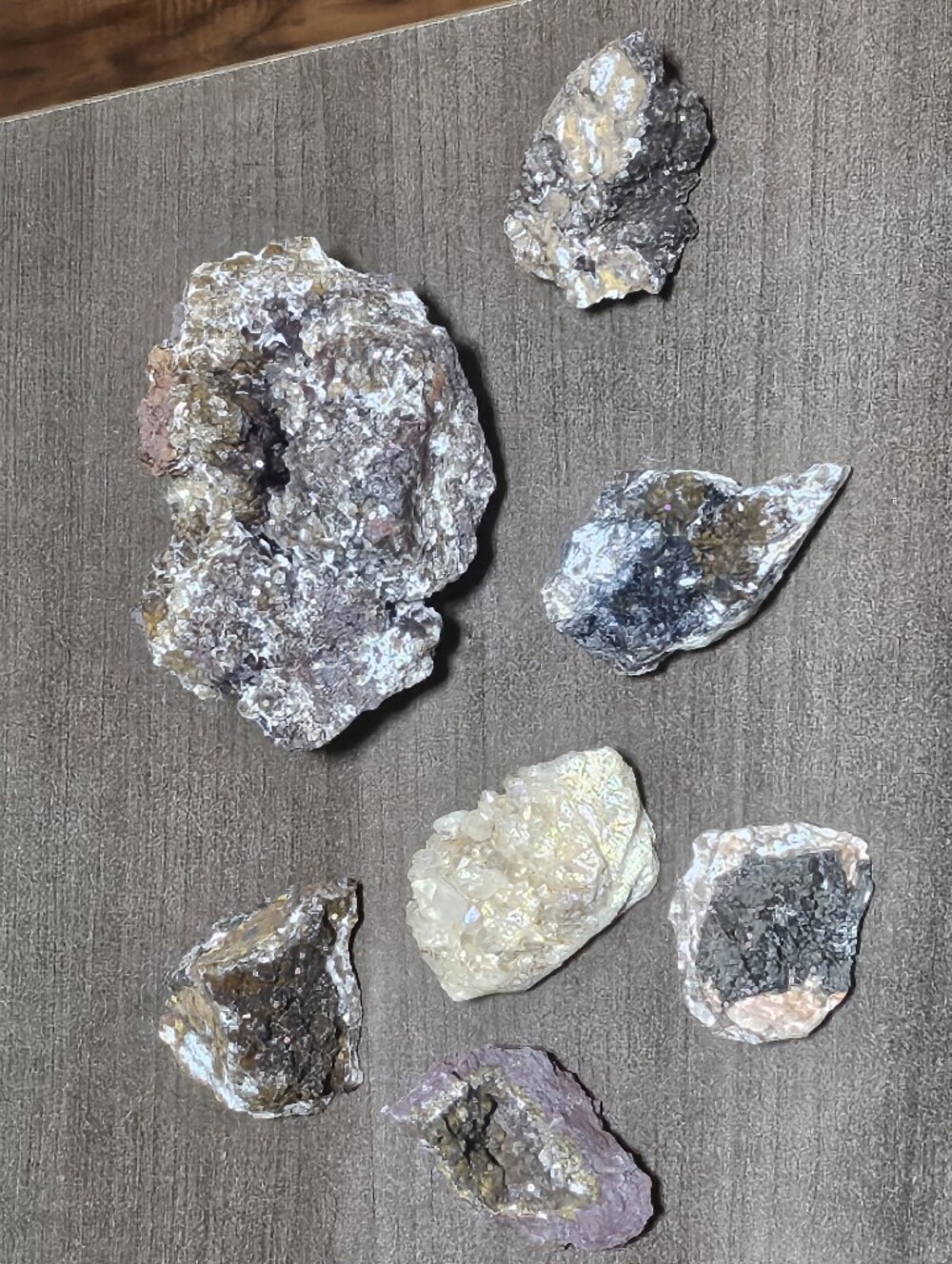 Raw Mineral Specimen Lot – Druzy Quartz, Sulfide Matrix & Cavity Clusters 7pcs